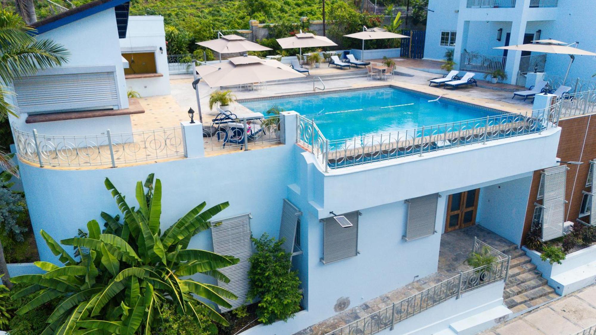 Hotel 39 Jamaica モンテゴ・ベイ エクステリア 写真